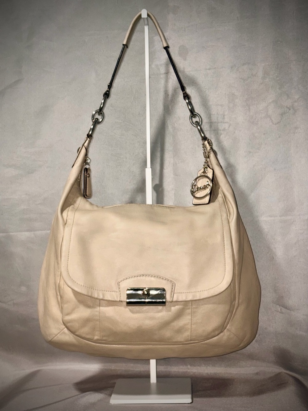 COACH Kristin Leather Large Hobo Bag Champagne Ivory F22309